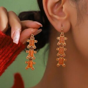Brand New Gingerbread Man Dangle Earrings
